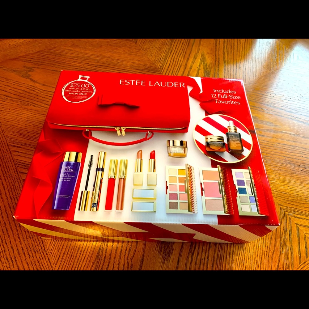 ESTEE LAUDER 2020 Holiday Blockbuster gift set